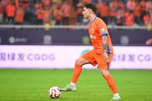 鲁媒：山东泰山外援路易斯因伤缺席，王大雷有伤无法出场