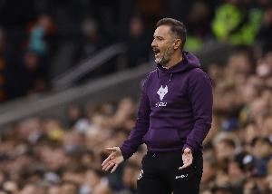 这次还能保级吗?连续两个赛季英超前10轮不胜,狼队是历史首队